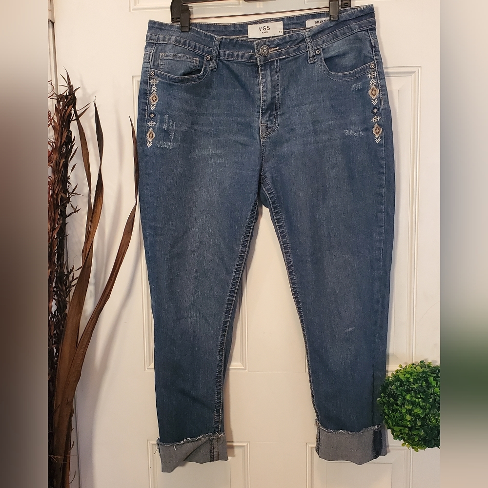 Womens Jeans Cropped Blue Wash 14 Plus Size Embroidery Embellishment Tribal